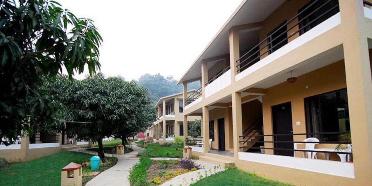 Corbett Aroma Park Hotell Rāmnagar Exteriör bild