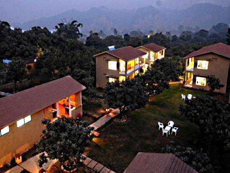 Corbett Aroma Park Hotell Rāmnagar Exteriör bild
